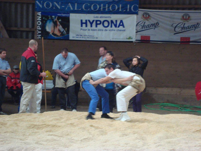 lutte corminboeuf 2010 095